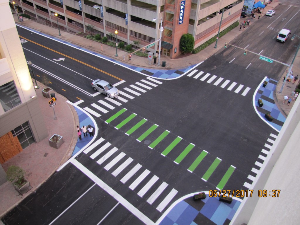 Bird's eye view of Memphis intersection. 