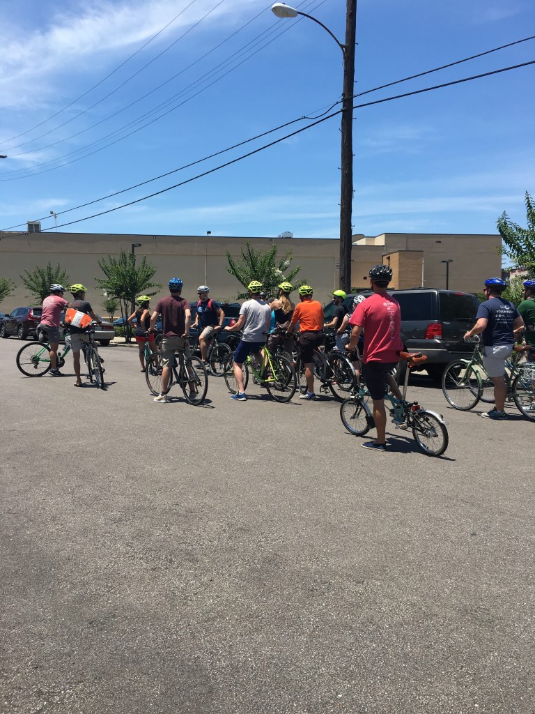 Group of bicyclers out in Memphis.